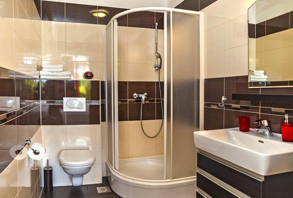 Apartment Lejo 오미스 외부 사진